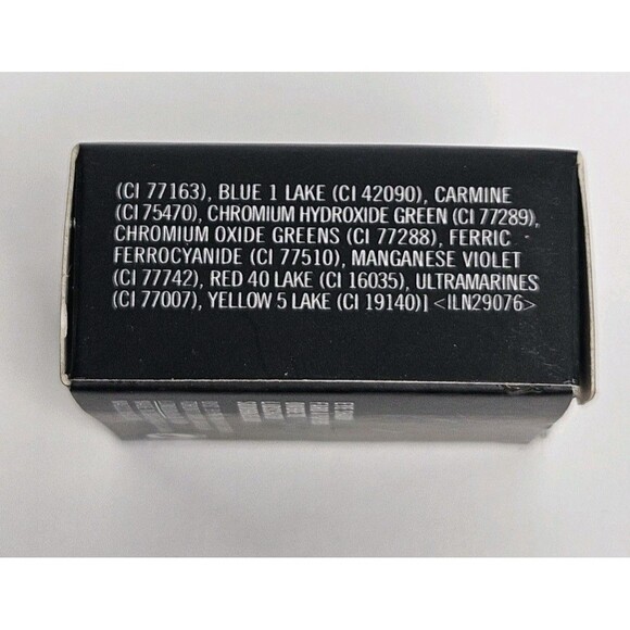 MAC Powder Single Eye Shadow ~ Typographic ~ NEW IN BOX 0.05oz/1.5g - Picture 6 of 7